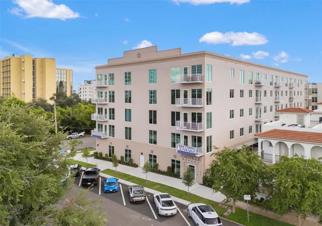 2nd image of 600 3Rd Ave S, Saint Petersburg, FL 33701