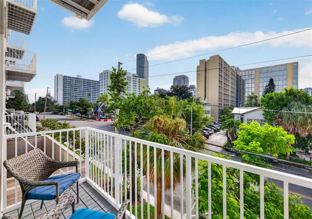 4th image of 600 3rd Avenue S #207, Saint Petersburg, FL 33701 | MLS# TB8538696
