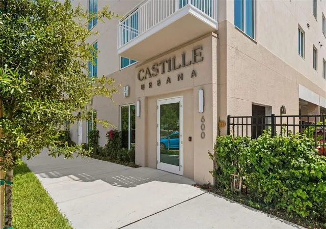 1st image of 600 3rd Avenue S #207, Saint Petersburg, FL 33701 | MLS# TB8538696
