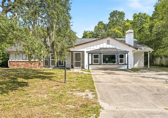 2nd image of 2112 Meadow Lark Rd, Spring Hill, FL 34608 | MLS# TB8538710