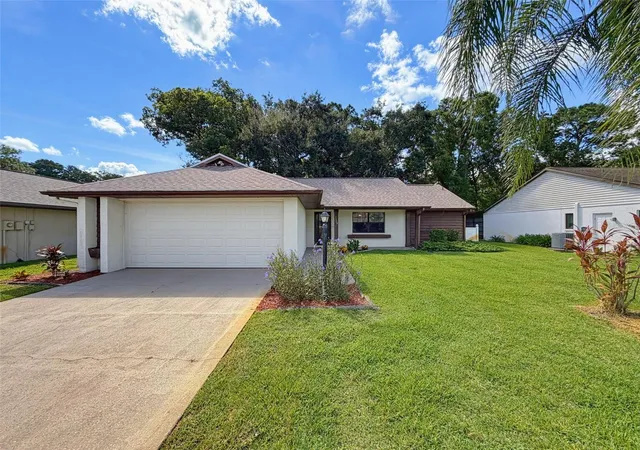 Photo 4 of Single family home for sale at 7308 Baltusrol Dr, New Port Richey, FL 34654 | MLS# W7888585 | Listing updated on 2026-09-01