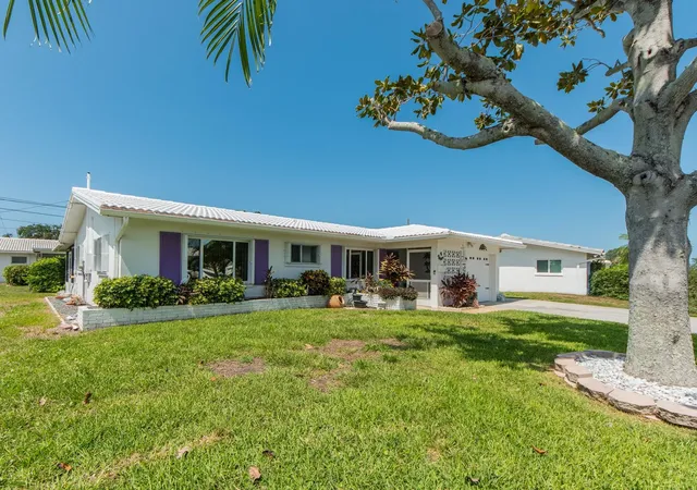 1st image of 14104 89th Ave, Seminole, FL 33776 | MLS# TB8538726