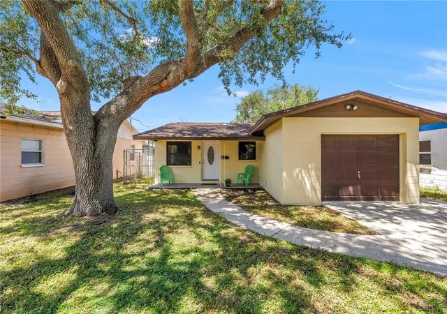 Photo 1 of Single family home for sale at 231 93rd Avenue N, Saint Petersburg, FL 33702 | MLS# TB8538729 | Listing updated on 2026-09-03