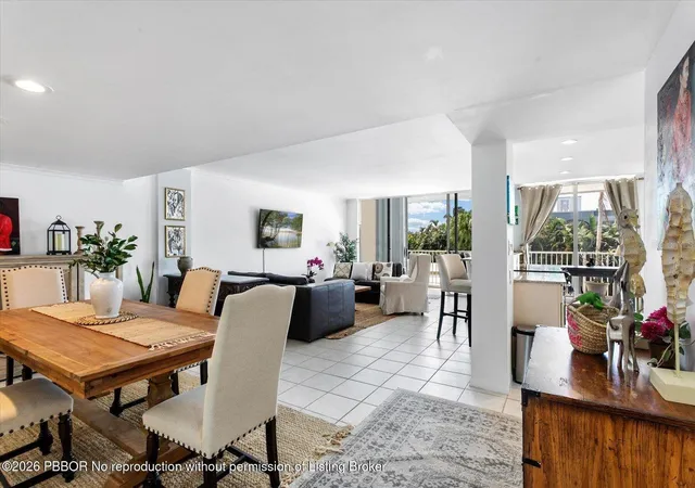 2nd image of 2860 S Ocean Blvd #208, Palm Beach, FL 33480 | MLS# TB8538734