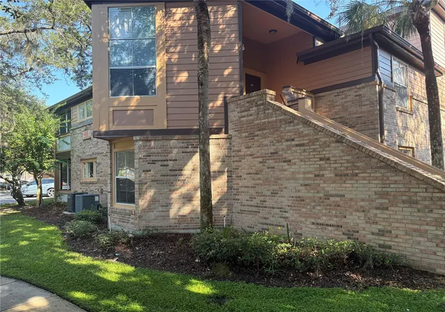2nd image of 486 N Pin Oak Pl #100, Longwood, FL 32779 | MLS# O6433446