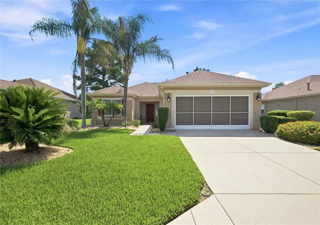 1st image of 12407 Se 92nd Court Rd, Summerfield, FL 34491 | MLS# OM730385