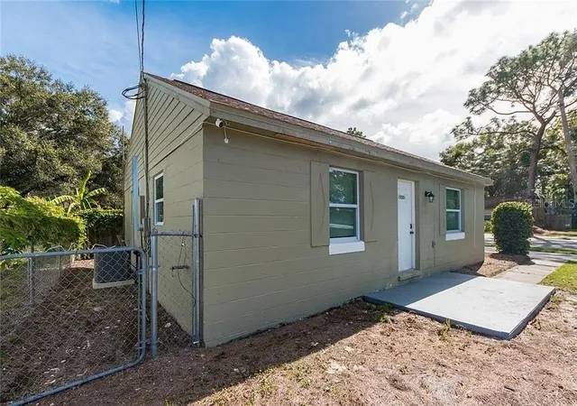 4th image of 15501 61St St N, Clearwater, FL 33760 | MLS# TB8538782