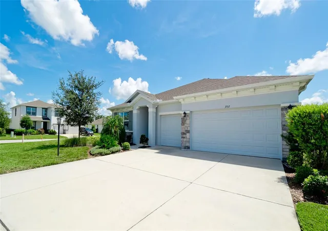 Photo 2 of Single family home for sale at 3707 Grain Run, Bradenton, FL 34211 | MLS# A4702959 | Listing updated on 2026-08-18