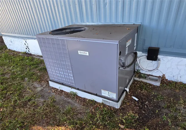20th image of 102 Barefoot Trl, Port Orange, FL 32129 | MLS# W7888594