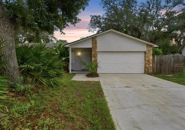 2nd image of 4027 Woodsong Dr, Orlando, FL 32817 | MLS# V4950725