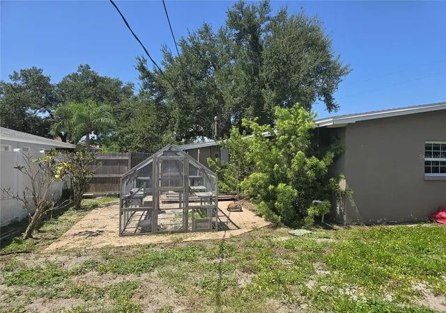 5th image of 3307 Miami Pl, Bradenton, FL 34207 | MLS# A4702961