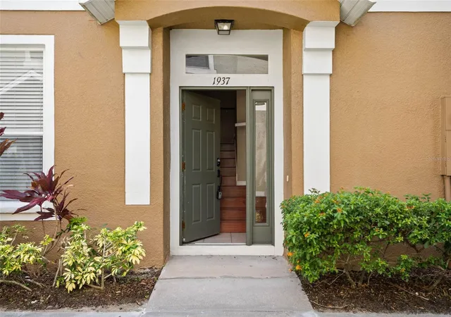 3rd image of 1937 Estancia Cir, KISSIMMEE, FL 34741