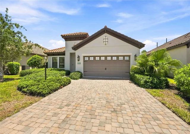 1st image of 26764 Weiskopf Dr, Englewood, FL 34223 | MLS# A4702967