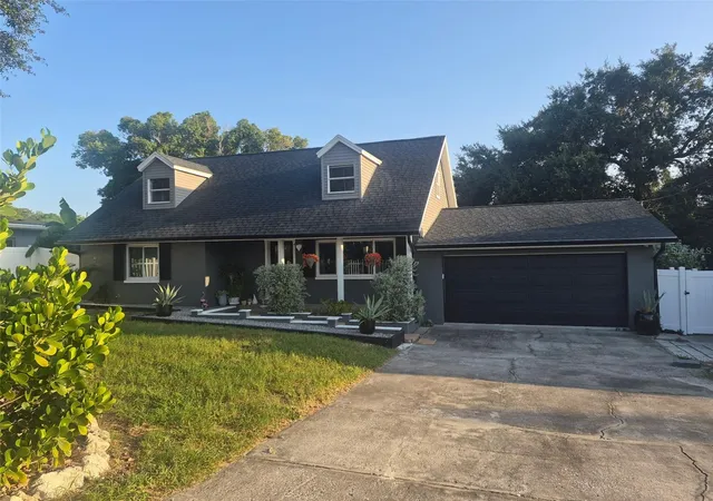 3rd image of 1504 Big Bass Dr, Tarpon Springs, FL 34689 | MLS# O6433511