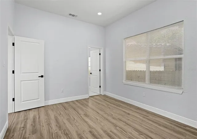 5th image of 2517 W Palmetto St, Tampa, FL 33607 | MLS# TB8538817