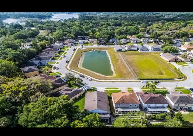2nd image of 152 Golfside Circle, Sanford, FL 32773 | MLS# O6433526