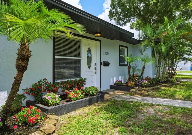 Photo 3 of Single family home for sale at 7300 10th Street N, Saint Petersburg, FL 33702 | MLS# TB8538828 | Listing updated on 2026-10-21