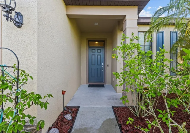 Photo 1 of Single family home for sale at 5409 105th Terrace E, Parrish, FL 34219 | MLS# A4702974 | Listing updated on 2026-09-26