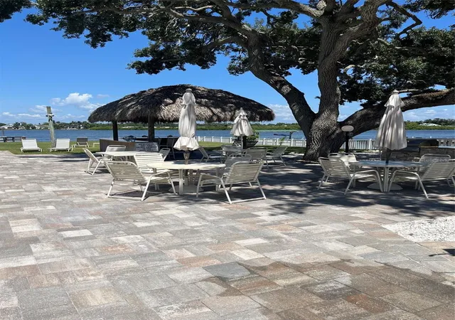 Photo 5 of Condo for sale at 5955 Midnight Pass Rd #20E, Sarasota, FL 34242 | MLS# A4702975 | Listing updated on 2026-08-25