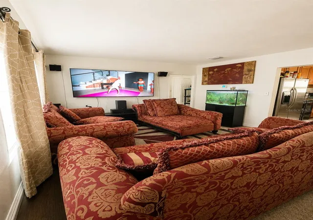 Photo 4 of Single family home for sale at 1740 S Rio Grande Ave, Orlando, FL 32805 | MLS# O6433544 | Listing updated on 2026-10-28
