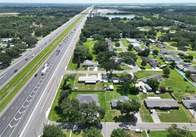61st image of 2302 Allen Dr, Plant City, FL 33563 | MLS# P4939594