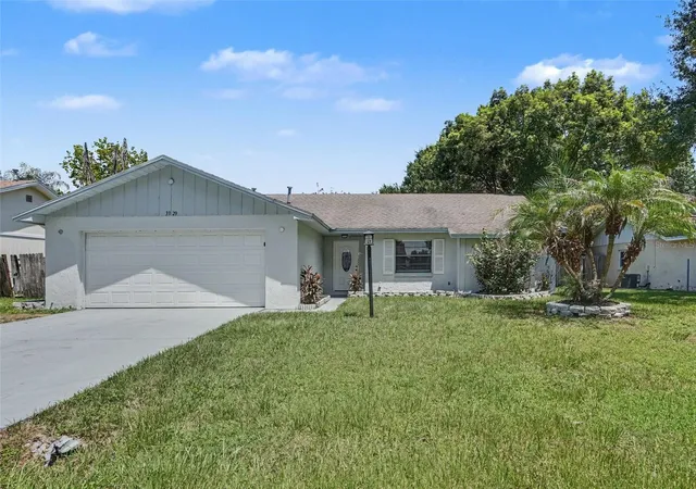 1st image of 3329 Fox Ridge Dr, Winter Haven, FL 33884 | MLS# O6433550