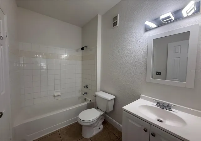 image of 2674 Robert Trent Jones Dr, ORLANDO, FL 32835