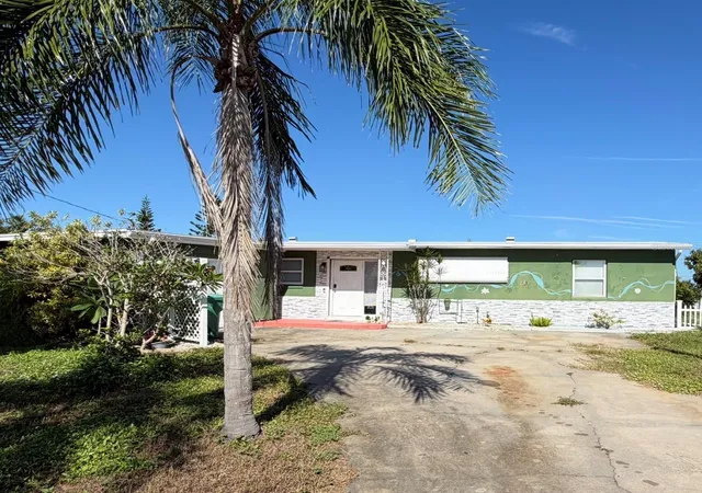 2nd image of 2201 Aaron St, Port Charlotte, FL 33952 | MLS# N6145360