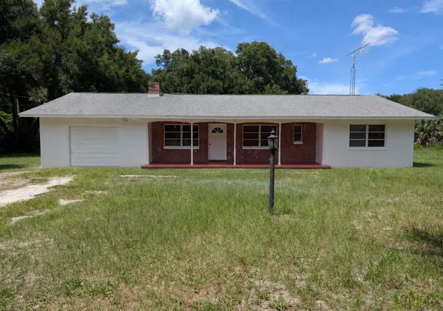 Photo 2 of Single family home for sale at 876 Shaw Lake Rd, Pierson, FL 32180 | MLS# R4911818 | Listing updated on 2026-10-01