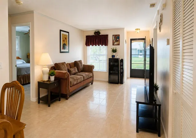 Photo 3 of Sale Pending at 707 Iowa Woods Cir E, Orlando, FL 32824 | MLS# S5155631 | Listing updated on 2026-08-20
