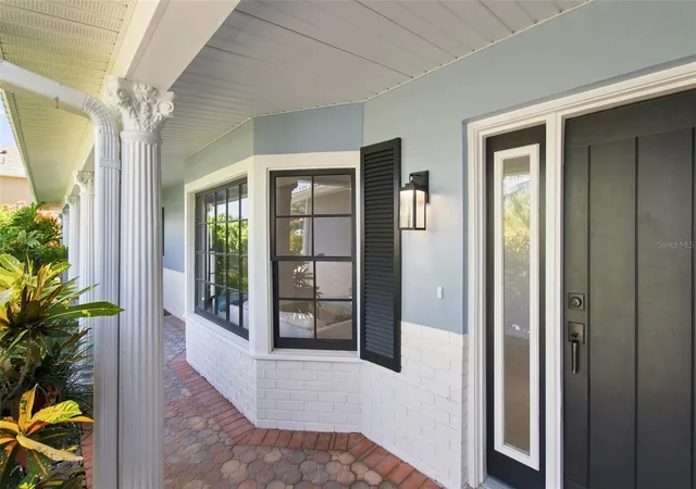 5th image of 11900 7Th St E, Treasure Island, FL 33706 | MLS# TB8538908