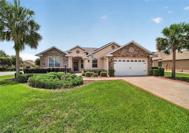 Photo 2 of Sale Pending at 8447 Sw 82nd Circle, Ocala, FL 34481 | MLS# OM730411 | Listing updated on 2026-08-19