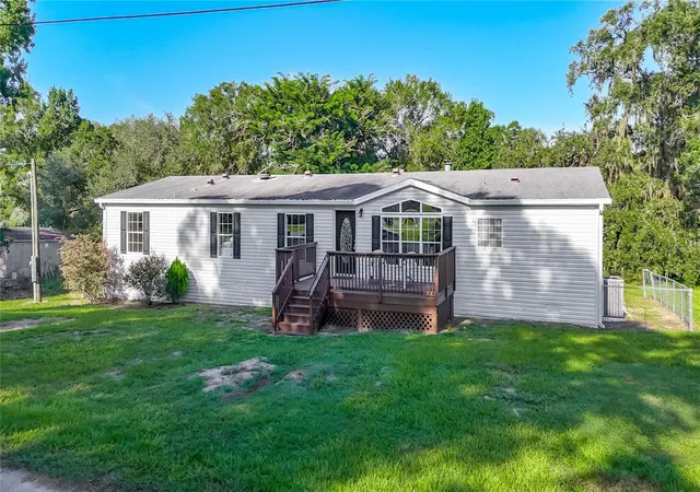 1st image of 33124 Jamette Rd, Dade City, FL 33523 | MLS# TB8538913