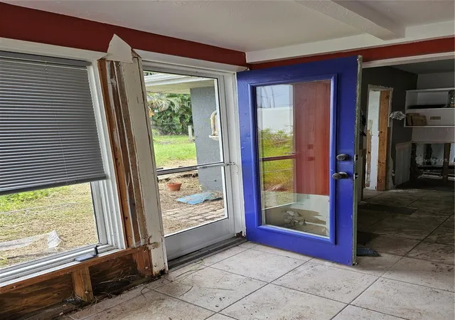 Photo 45 of Single family home for sale at 105 Colonia Ln W, Nokomis, FL 34275 | MLS# N6145364 | Listing updated on 2026-09-02