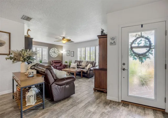 Photo 4 of Single family home for sale at 201 S Venetian Way, Port Orange, FL 32127 | MLS# NS1089000 | Listing updated on 2026-09-04