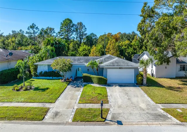 1st image of 1862 Del Robles Dr, Clearwater, FL 33764 | MLS# A4702994