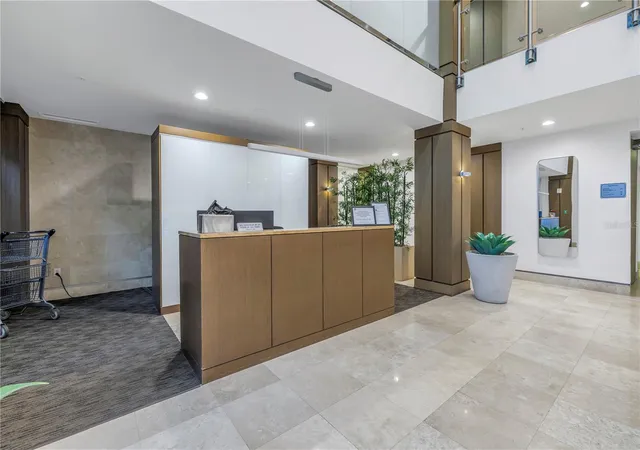 5th image of 400 4Th Ave S #701, Saint Petersburg, FL 33701 | MLS# TB8538929