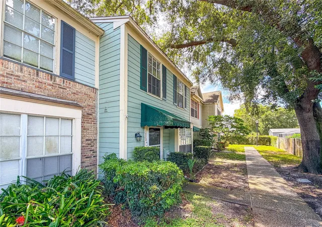 2nd image of 1844 Mill Run Cir, Tampa, FL 33613 | MLS# W7888611