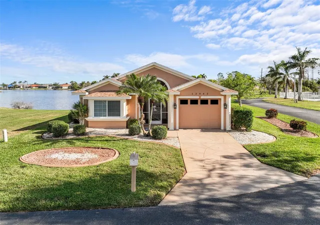 Photo 1 of Single family home for sale at 12962 Sw Doug Dr, Lake Suzy, FL 34269 | MLS# A4702999 | Listing updated on 2026-08-24
