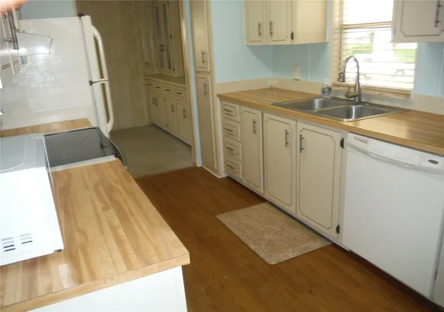 3rd image of 102 Natures Trl #79, Safety Harbor, FL 34695 | MLS# TB8538942