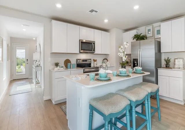3rd image of 1504 Harmon Dr, Port Charlotte, FL 33953 | MLS# C7529583