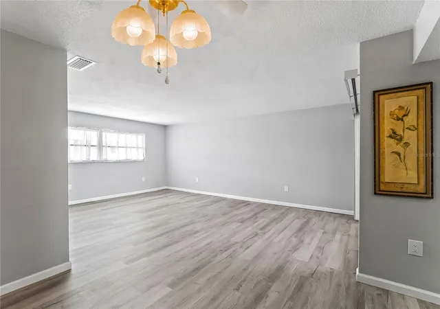 Listing Photo 5 - Condo for sale in building located at 460 Base Ave E, Venice, FL 34285 - Unit #128