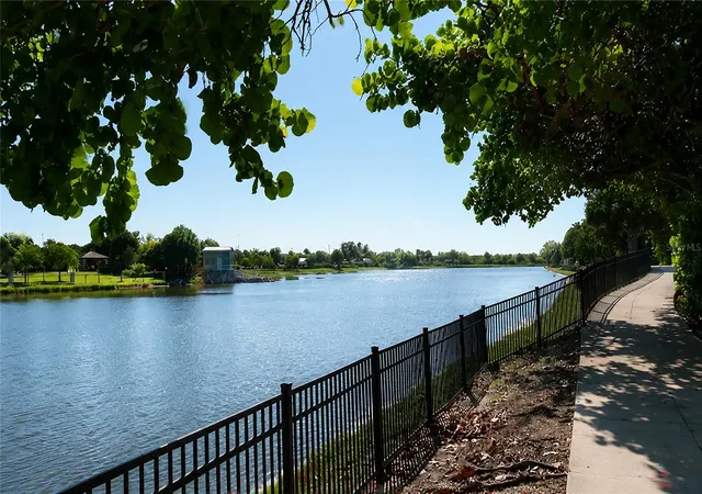 Listing Photo 2 - Condo for sale in building located at 460 Base Ave E, Venice, FL 34285 - Unit #128