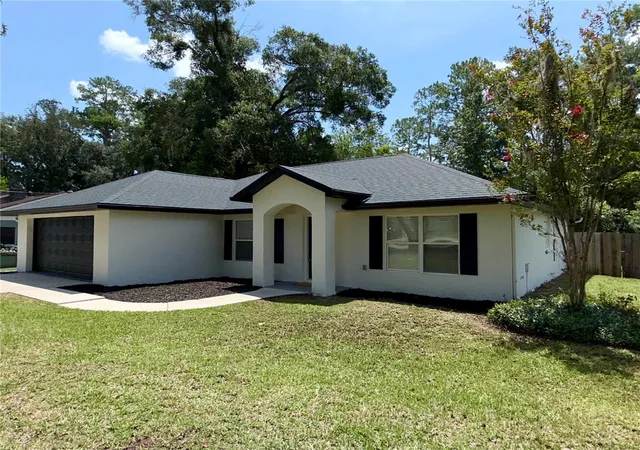 Photo 2 of Sale Pending at 6150 Se 122nd Lane, Belleview, FL 34420 | MLS# R4911819 | Listing updated on 2026-08-27
