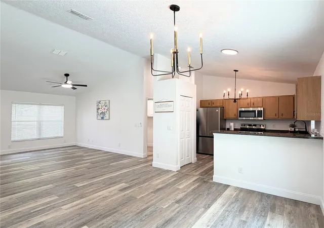 Photo 4 of Sale Pending at 6150 SE 122nd Lane, Belleview, FL 34420 | MLS# R4911819 | Listing updated on 2026-08-27