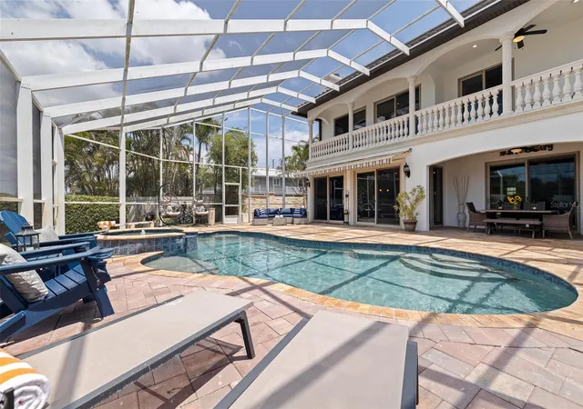 Photo 1 of Single family home for sale at 3931 Pompano Dr SE, Saint Petersburg, FL 33705 | MLS# TB8538980 | Listing updated on 2026-10-22
