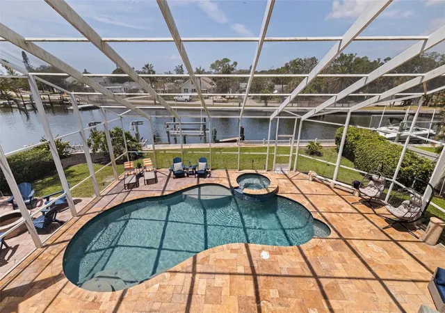 Photo 2 of Single family home for sale at 3931 Pompano Dr SE, Saint Petersburg, FL 33705 | MLS# TB8538980 | Listing updated on 2026-10-22