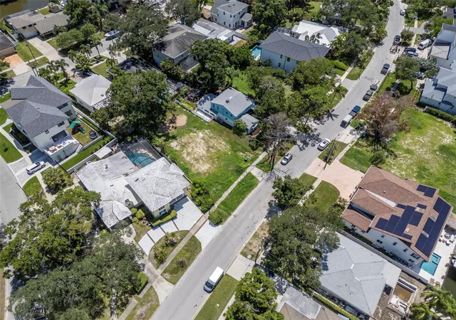 2nd image of 641 Geneva Pl, Tampa, FL 33606 | MLS# TB8538982