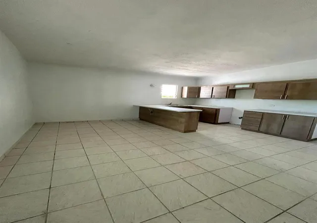 Photo 3 of Multi family home for sale at Manuel Fernandez Juncos #151, Toa Alta, PR 00953 | MLS# PR9123414 | Listing updated on 2026-08-18