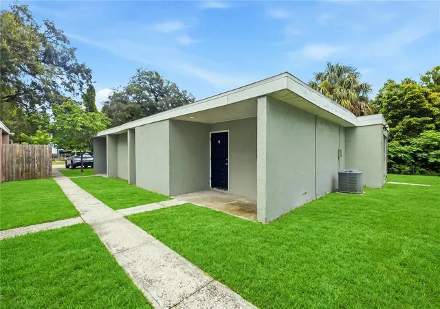 1st image of 1009 E Holland Ave, Tampa, FL 33612 | MLS# TB8538995